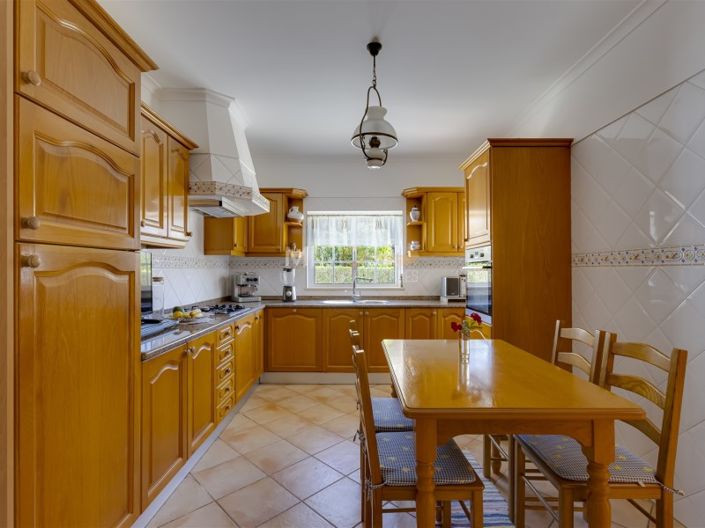 Image No.25-3 Bed House for sale
