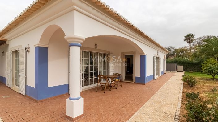 Image No.7-Propriété de 3 chambres à vendre à Lagos