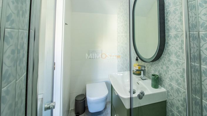 Image No.14-2 Bed Flat for sale