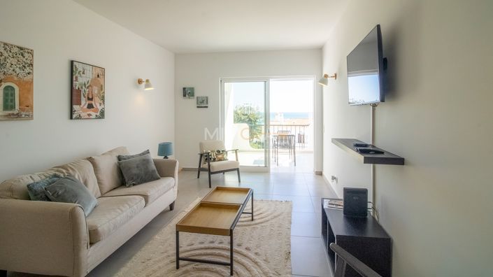 Image No.5-2 Bed Flat for sale