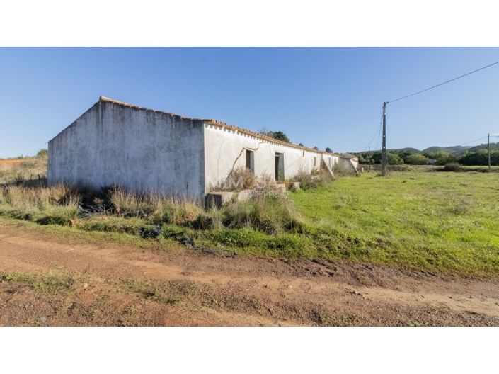 Image No.9-1 Bed House for sale