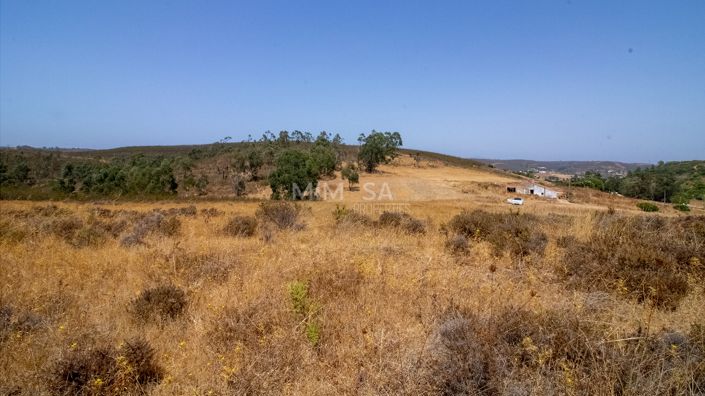 Image No.10-3 Bed House for sale