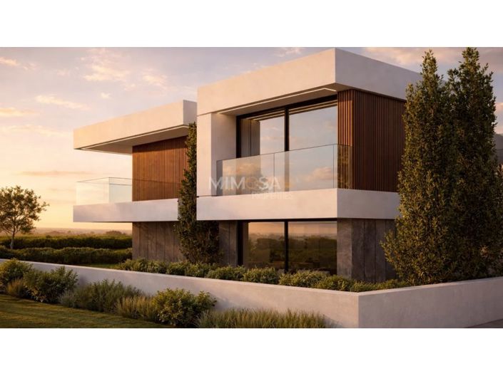 Image No.9-4 Bed House for sale
