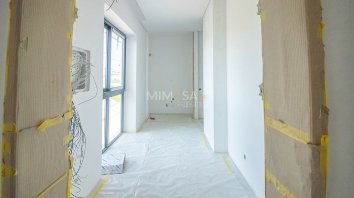 Image No.10-2 Bed Flat for sale