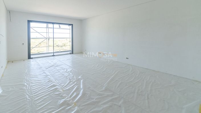 Image No.11-2 Bed Flat for sale