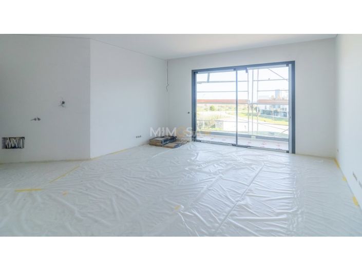 Image No.7-3 Bed Apartment for sale