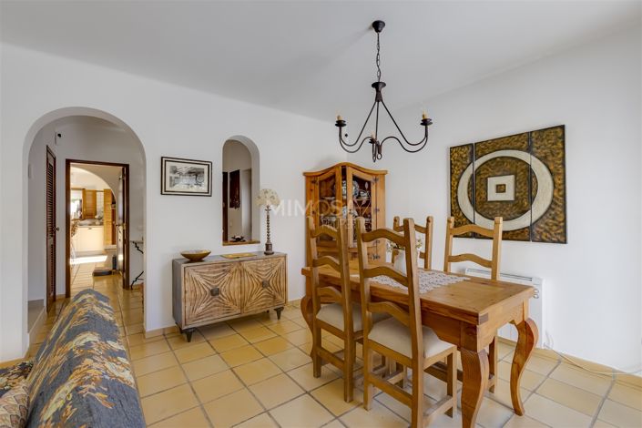 Image No.21-Propriété de 3 chambres à vendre à Lagos