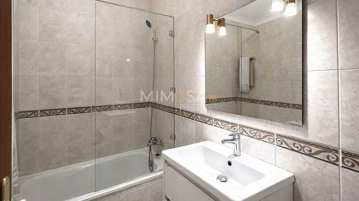 Image No.12-2 Bed Flat for sale