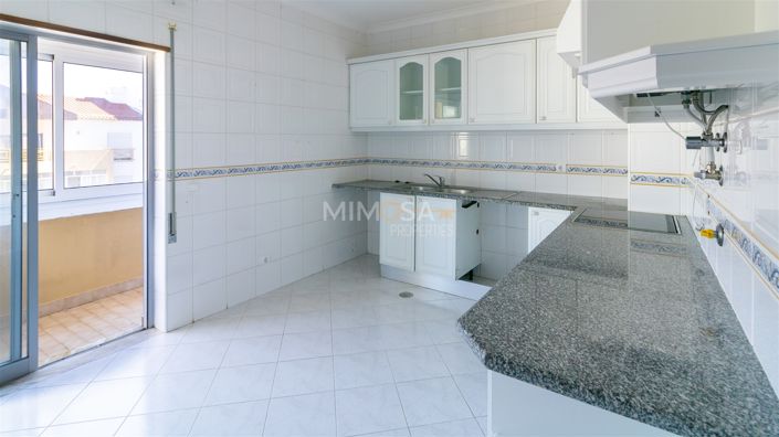 Image No.9-2 Bed Flat for sale