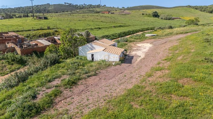 Image No.19-1 Bed Property for sale