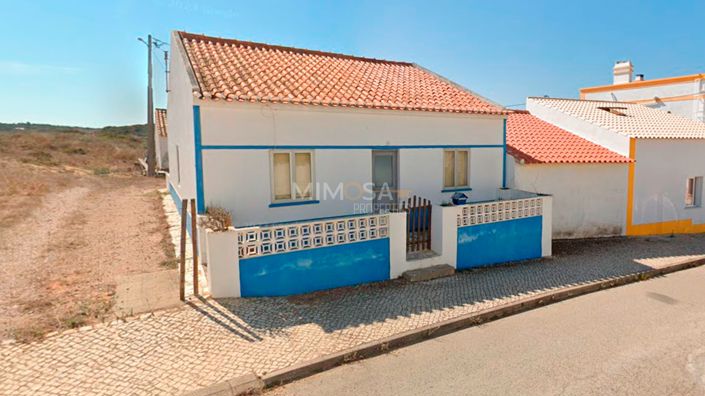 Image No.2-5 Bed House for sale