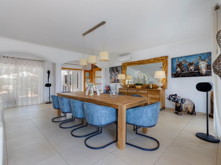 Image No.26-5 Bed House for sale