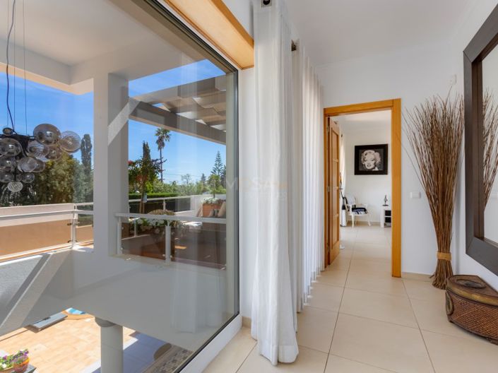 Image No.32-5 Bed House for sale