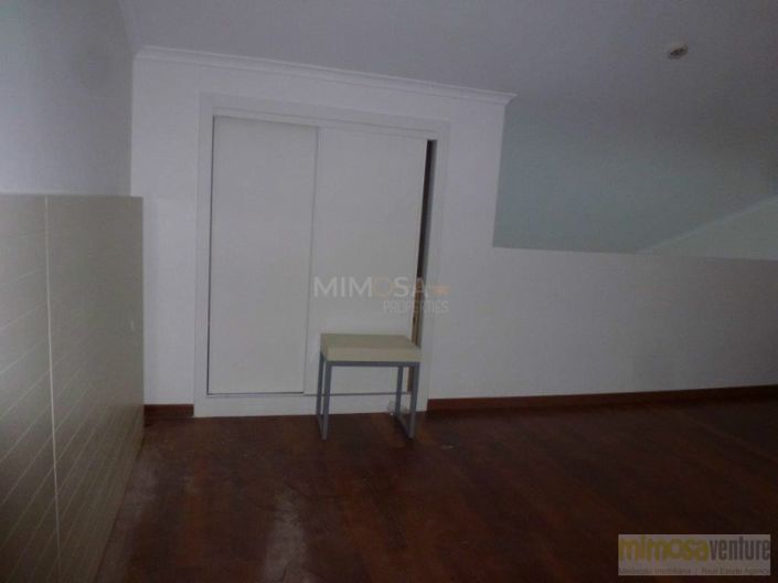 Image No.21-30 Bed Hotel for sale