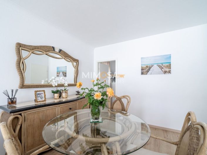 Image No.22-4 Bed House for sale