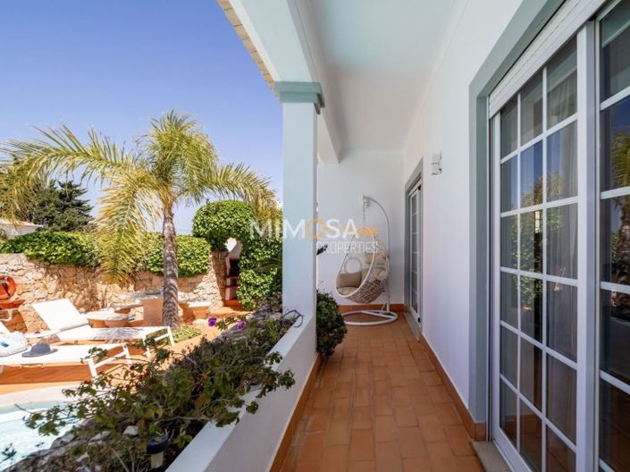 Image No.28-4 Bed House for sale