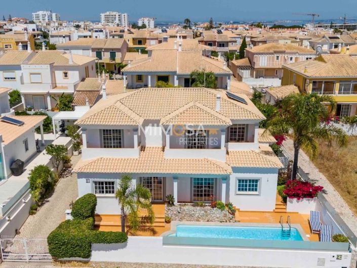Image No.58-4 Bed House for sale
