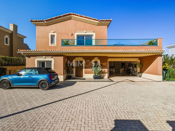 Image No.26-4 Bed House for sale