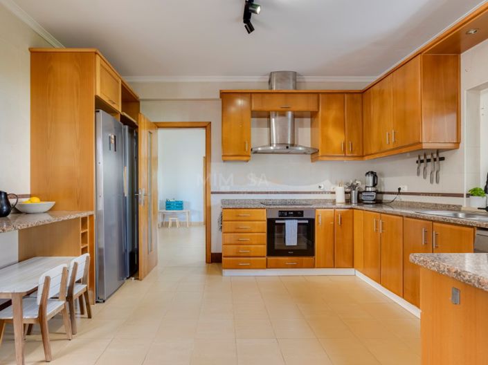 Image No.26-4 Bed House for sale