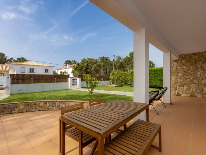 Image No.4-4 Bed House for sale