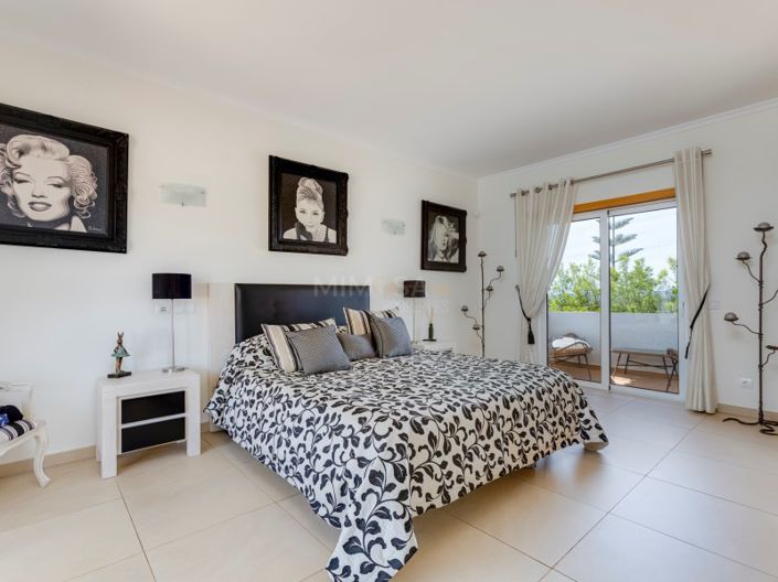 Image No.39-5 Bed House for sale