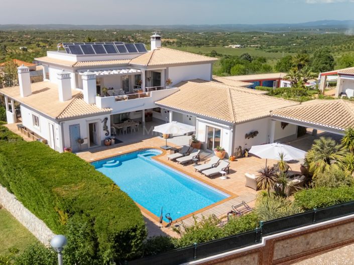 Image No.45-5 Bed House for sale