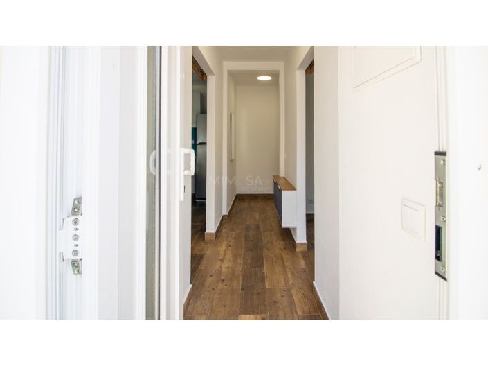 Image No.10-1 Bed House for sale