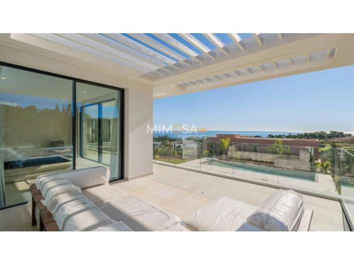 Image No.16-4 Bed House for sale