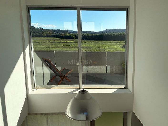 Image No.21-3 Bed House for sale