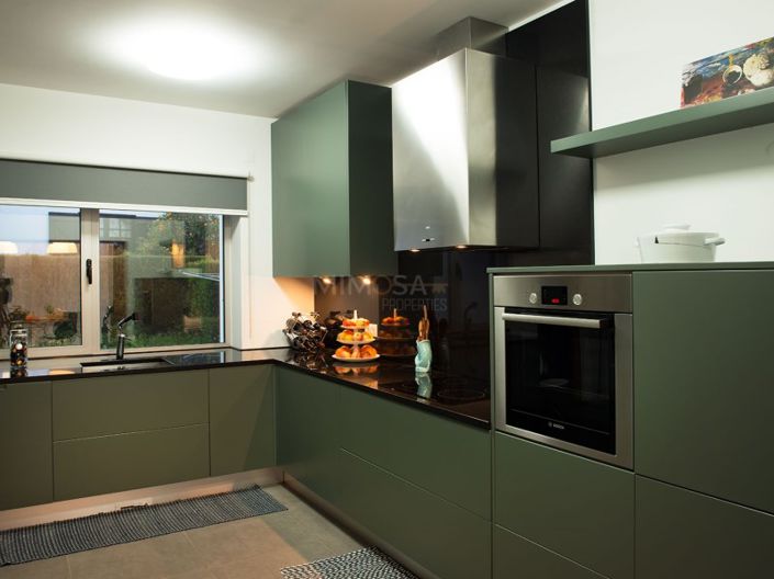 Image No.22-3 Bed House for sale
