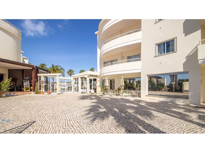Image No.23-2 Bed Apartment for sale