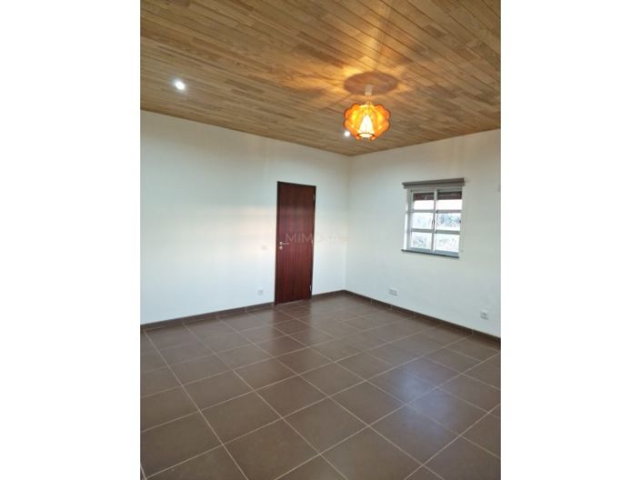 Image No.7-1 Bed House for sale