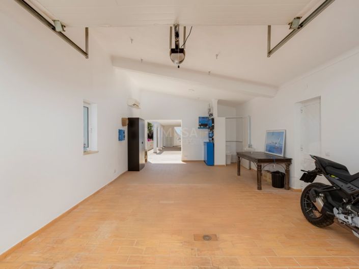 Image No.51-3 Bed House for sale