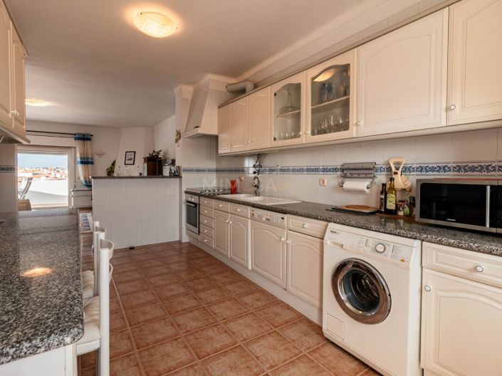 Image No.9-2 Bed Apartment for sale