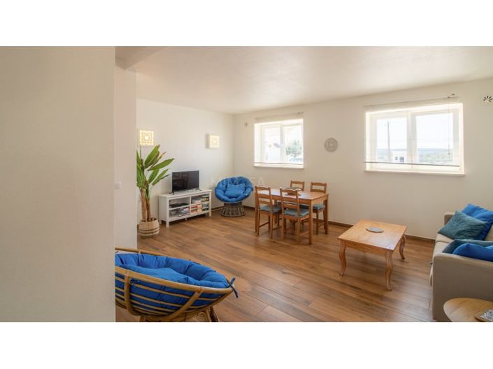 Image No.4-2 Bed House for sale