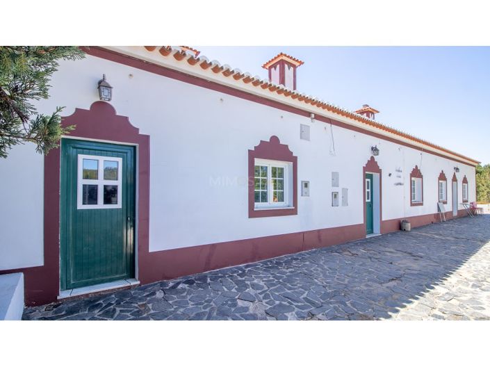 Image No.6-7 Bed Farmhouse for sale
