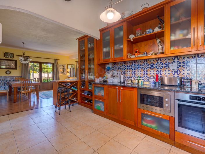 Image No.15-3 Bed House for sale