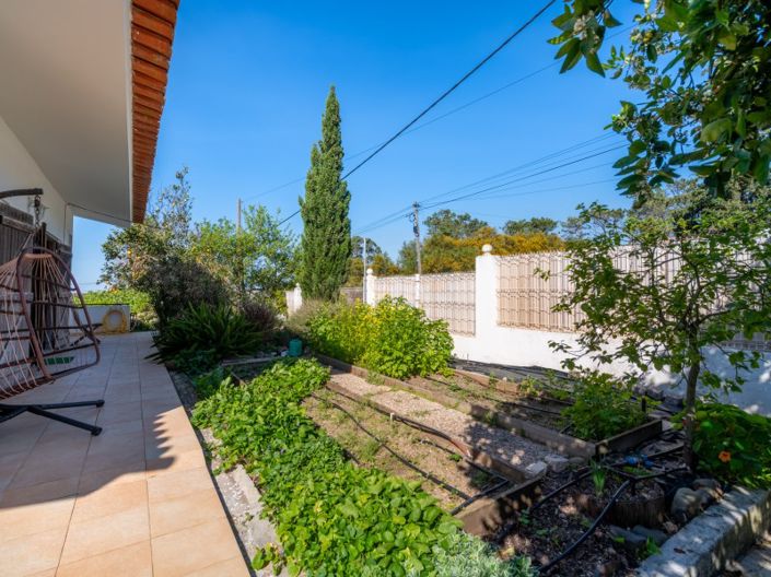 Image No.55-3 Bed House for sale