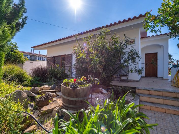 Image No.7-3 Bed House for sale