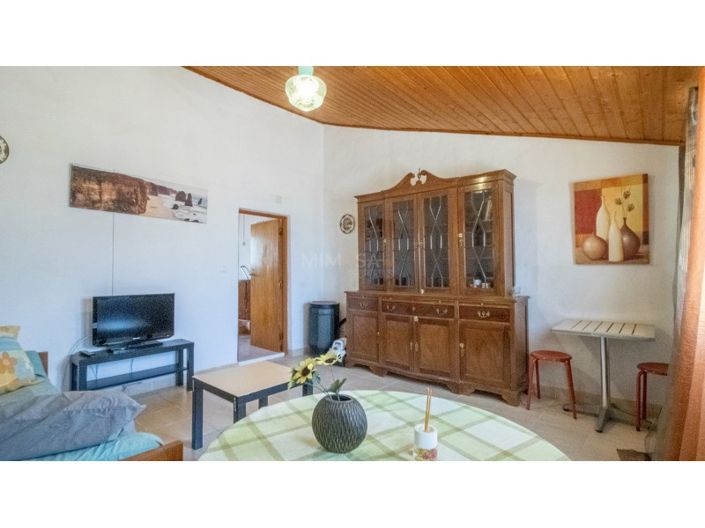Image No.17-2 Bed House for sale