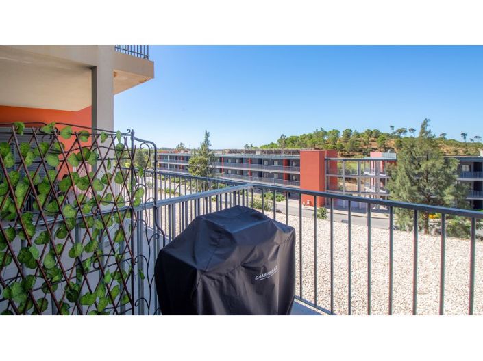 Image No.19-2 Bed Apartment for sale