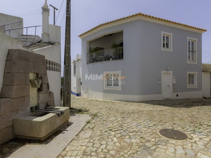 Image No.20-2 Bed House for sale