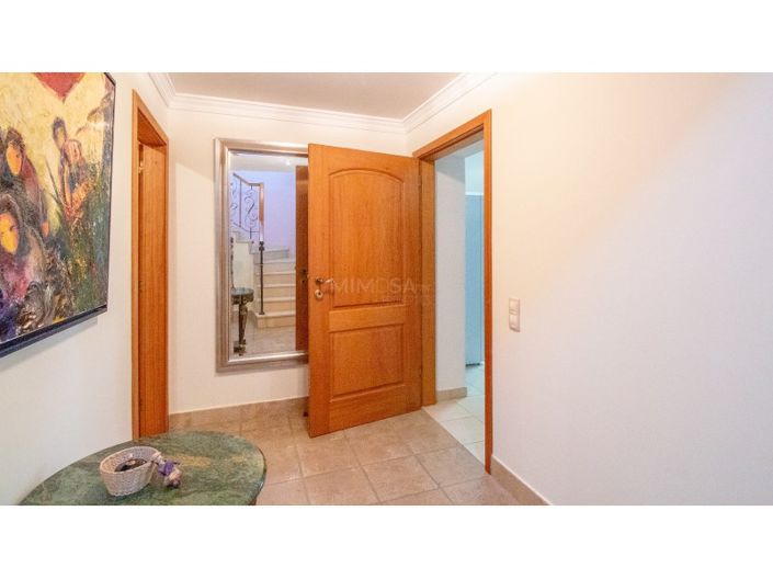 Image No.29-3 Bed House for sale