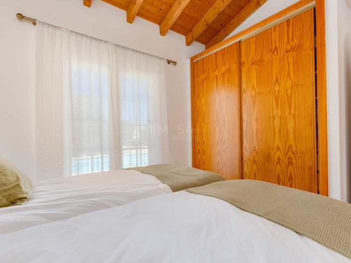 Image No.22-3 Bed House for sale