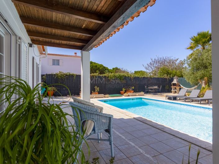 Image No.25-3 Bed House for sale