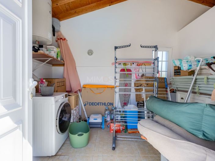 Image No.30-3 Bed House for sale