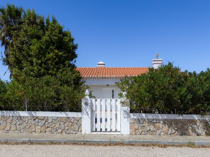 Image No.6-3 Bed House for sale