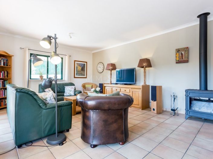 Image No.17-3 Bed House for sale