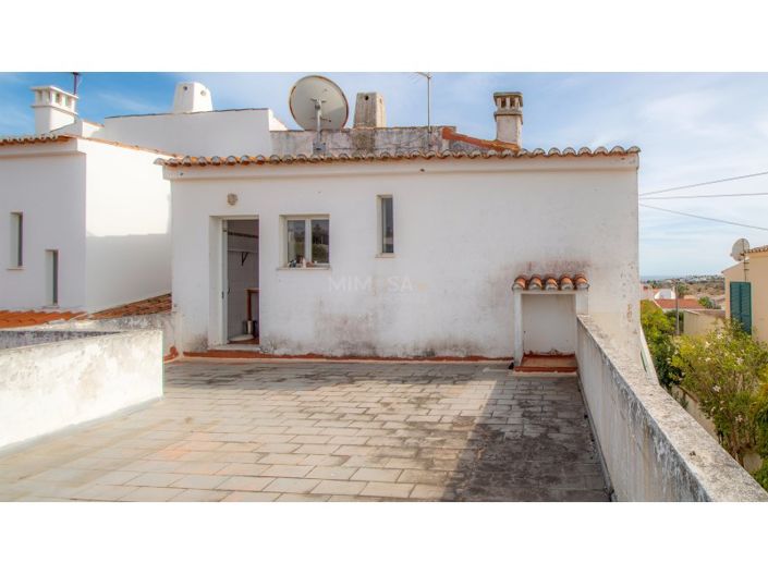 Image No.13-4 Bed House for sale