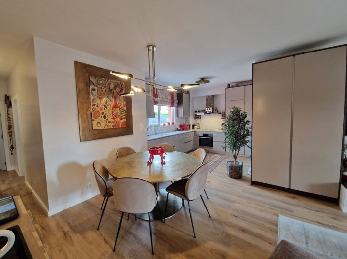 Image No.9-2 Bed Apartment for sale